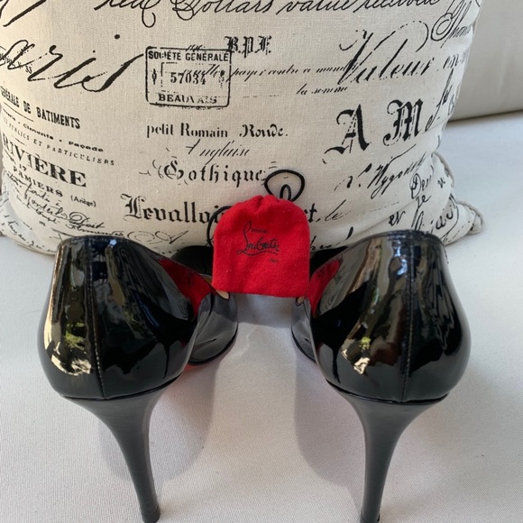 Authentic Christian Louboutin, Simple patent pump - Picture 10 of 10